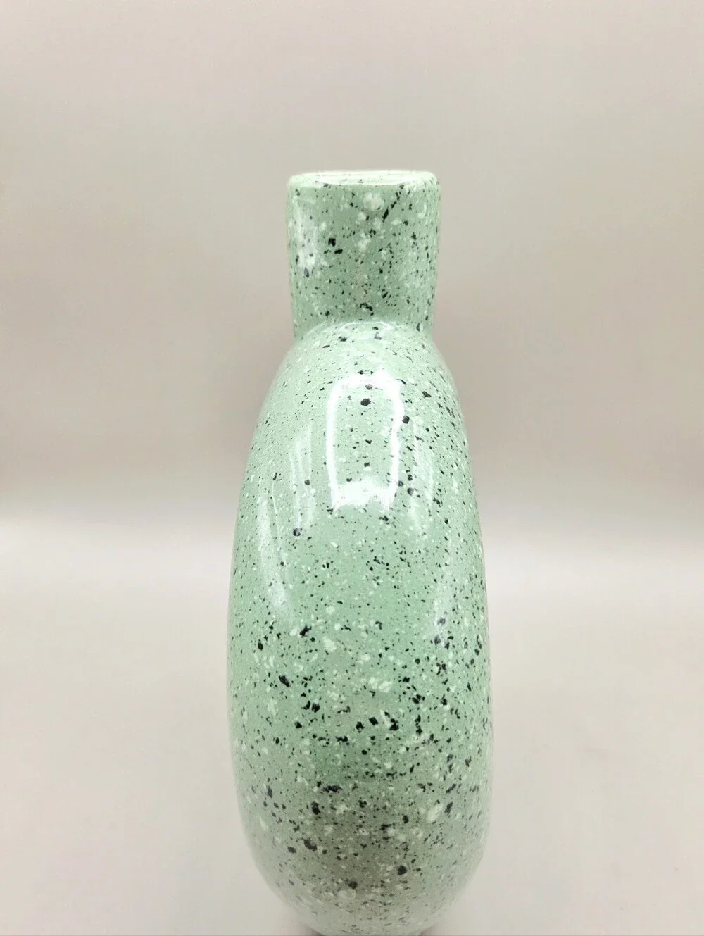 Modern Green Speckled Ceramic Donut Vase